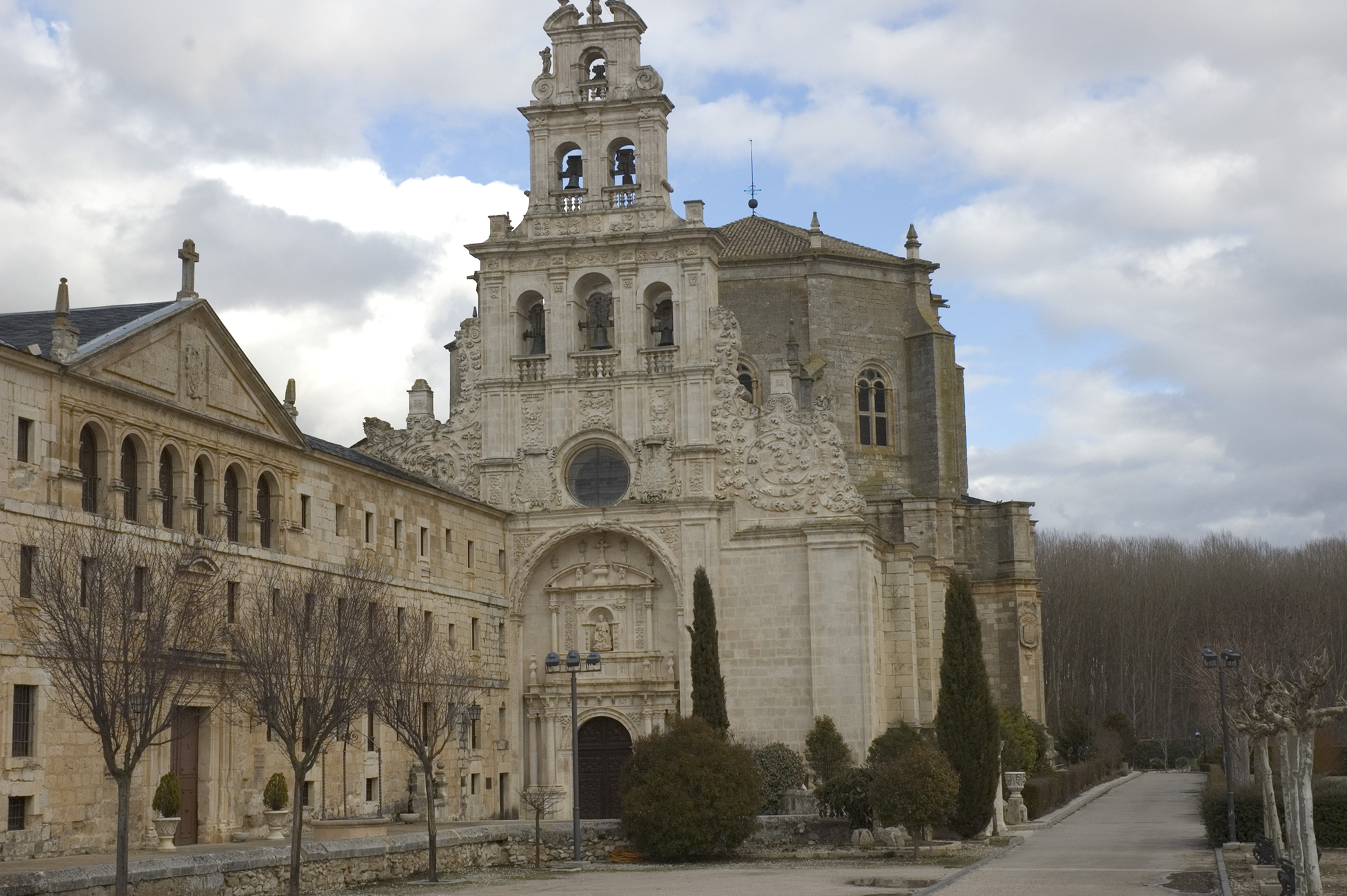 Monasterio de Sta Mª de  La Vid